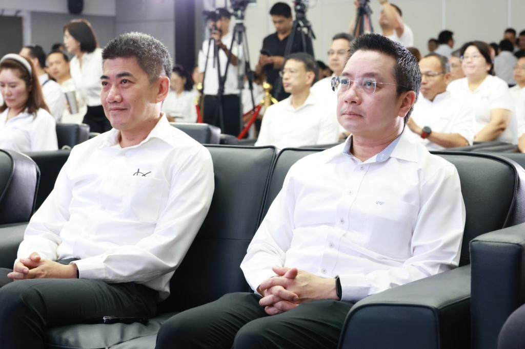 “รมว.วราวุธ” กางโรดแมป “ONE MIND” พลิกอุตสาหกรรมไทยยุคใหม่ ปั้น 4 เสาหลัก ดันเศรษฐกิจสีเขียว-ดิจิทัลเชื่อมโลก คุณภาพชีวิต ยกระดับเอสเอ็มอีสู่ Global Value Chain