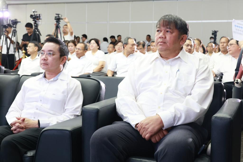 “รมว.วราวุธ” กางโรดแมป “ONE MIND” พลิกอุตสาหกรรมไทยยุคใหม่ ปั้น 4 เสาหลัก ดันเศรษฐกิจสีเขียว-ดิจิทัลเชื่อมโลก คุณภาพชีวิต ยกระดับเอสเอ็มอีสู่ Global Value Chain