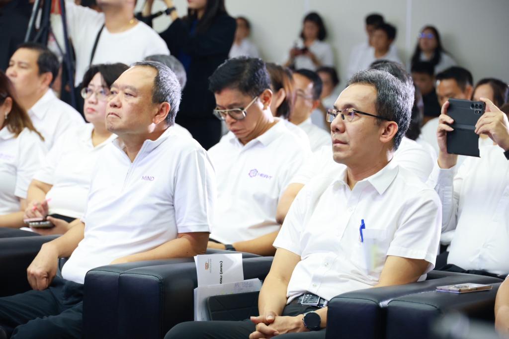 “รมว.วราวุธ” กางโรดแมป “ONE MIND” พลิกอุตสาหกรรมไทยยุคใหม่ ปั้น 4 เสาหลัก ดันเศรษฐกิจสีเขียว-ดิจิทัลเชื่อมโลก คุณภาพชีวิต ยกระดับเอสเอ็มอีสู่ Global Value Chain