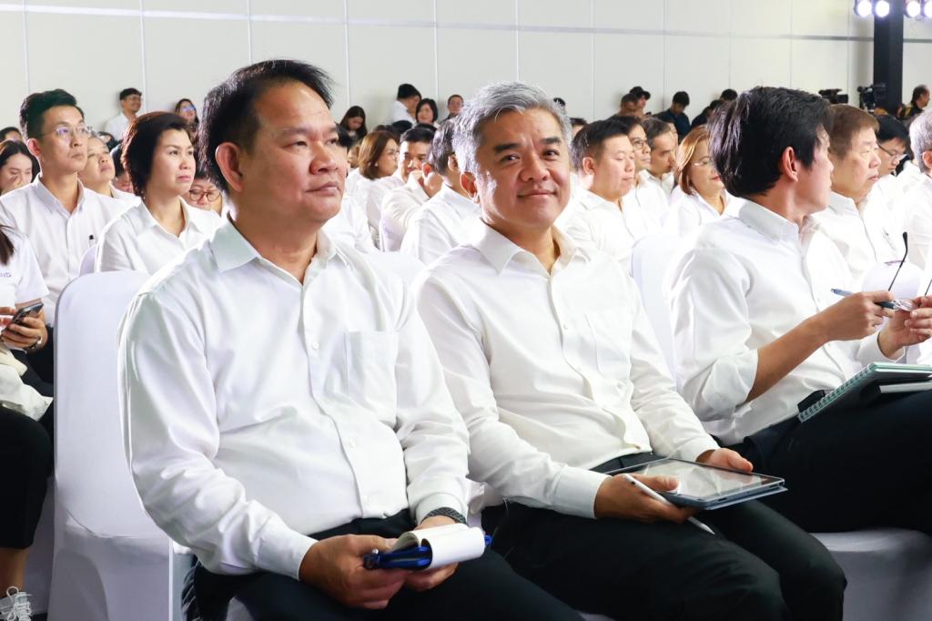 “รมว.วราวุธ” กางโรดแมป “ONE MIND” พลิกอุตสาหกรรมไทยยุคใหม่ ปั้น 4 เสาหลัก ดันเศรษฐกิจสีเขียว-ดิจิทัลเชื่อมโลก คุณภาพชีวิต ยกระดับเอสเอ็มอีสู่ Global Value Chain