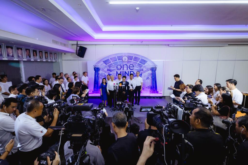 “รมว.วราวุธ” กางโรดแมป “ONE MIND” พลิกอุตสาหกรรมไทยยุคใหม่ ปั้น 4 เสาหลัก ดันเศรษฐกิจสีเขียว-ดิจิทัลเชื่อมโลก คุณภาพชีวิต ยกระดับเอสเอ็มอีสู่ Global Value Chain