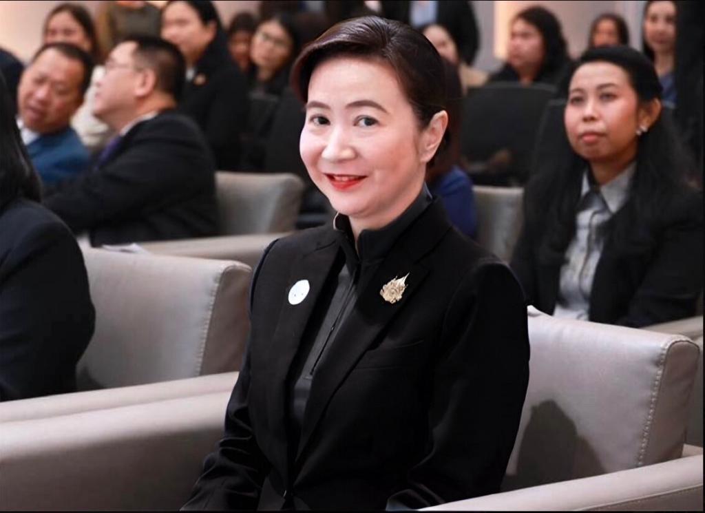 “รองอธิบดีพลาวุธฯ” ร่วมเปิดงาน JGAB 2026 ผลักดันผู้ประกอบการไทยรุ่นใหม่สู่ห่วงโซ่คุณค่าระดับสากล ปักหมุดไทยสู่ศูนย์กลางอัญมณีโลก