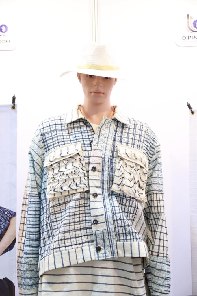 “รองอธิบดีพลาวุธฯ” ร่วมเปิดงาน JGAB 2026 ผลักดันผู้ประกอบการไทยรุ่นใหม่สู่ห่วงโซ่คุณค่าระดับสากล ปักหมุดไทยสู่ศูนย์กลางอัญมณีโลก