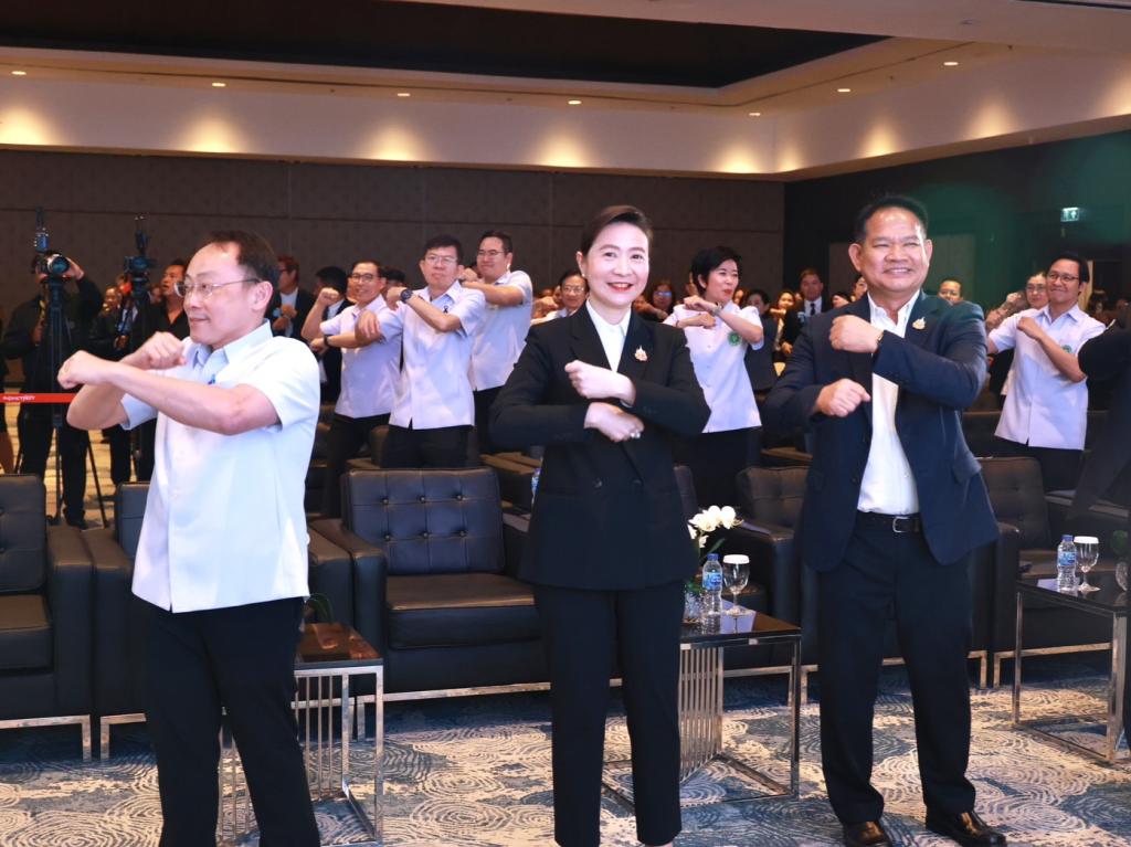 ”อธิบดีณัฏฐิญา“ เป็นผู้แทนกระทรวงอุตฯ ร่วมลงนาม MOU ผนึกกำลัง 6 องค์กรภาคีเครือข่าย มุ่งสร้างสุขภาวะวัยทำงาน สู่การเพิ่มขีดความสามารถทางเศรษฐกิจของไทย