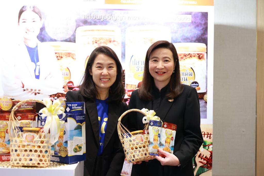 “ครัวดินสู่ฟ้า : ดีพร้อม x ไทยแอร์เอเชีย” เชื่อมครัวชุมชนสู่ประสบการณ์ความอร่อยบนเครื่อง ติดอาวุธผู้ประกอบการ ปลดล็อกมูลค่าอาหาร Local สู่ภาคการบิน พร้อมเสริมโอกาสสู่ตลาดอาหารพรีเมี่ยม