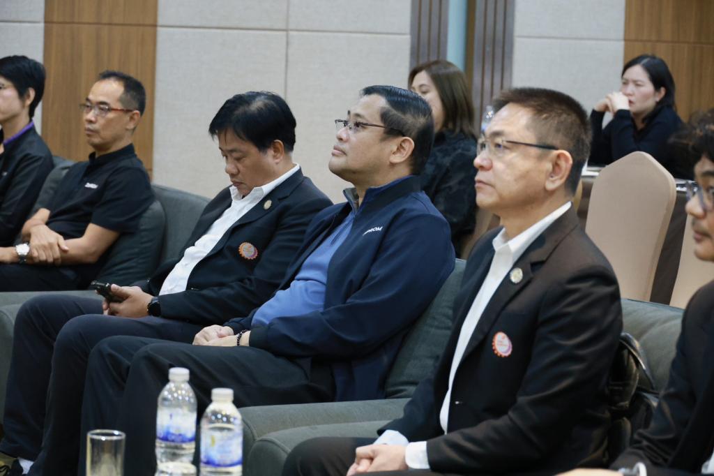 ดีพร้อม ผนึก 5 หน่วยงานรัฐ ปั้น “นิคมอุตสาหกรรม SME” เชื่อมโยงห่วงโซ่อุปทาน EV-อิเล็กทรอนิกส์โลก