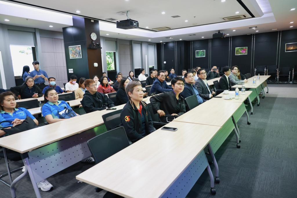 ดีพร้อม ผนึก 5 หน่วยงานรัฐ ปั้น “นิคมอุตสาหกรรม SME” เชื่อมโยงห่วงโซ่อุปทาน EV-อิเล็กทรอนิกส์โลก