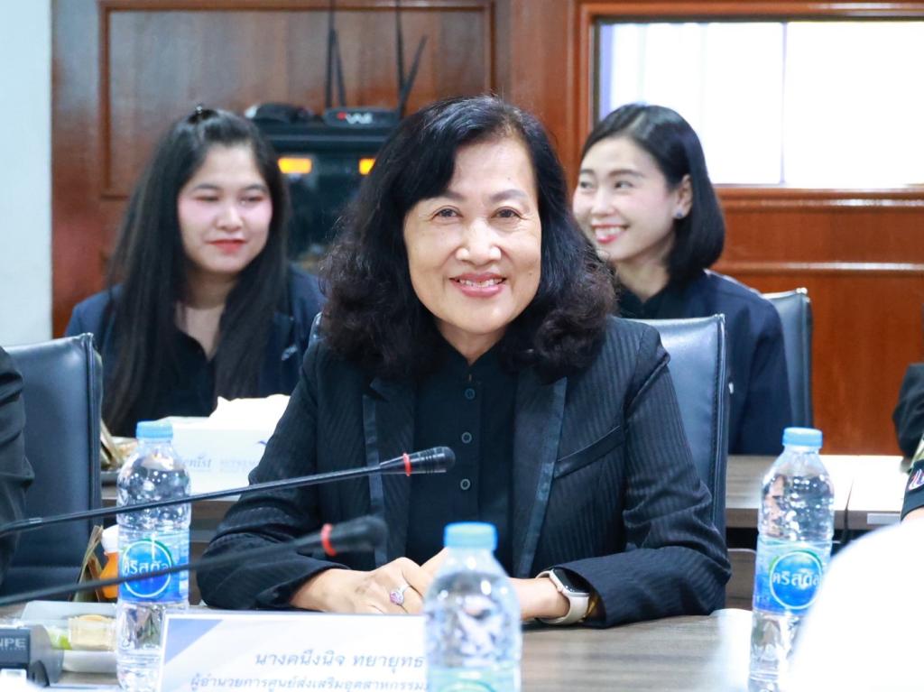 “อธิบดีณัฏฐิญา” นำทีม อก. ลงใต้ ดันอุตสาหกรรมสีเขียว เพิ่มประสิทธิภาพด้วยโลจิสติกส์ ยกระดับผู้ประกอบการ-ชุมชน สู่เศรษฐกิจยั่งยืน