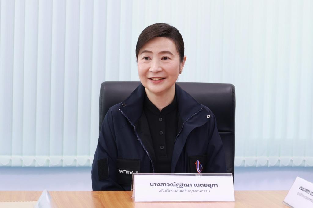 “อธิบดีณัฏฐิญา” นำทีม อก. ล่องเมืองไชยา ส่งเสริมการใช้เทคโนโลยี ดิจิทัลมาประยุกต์ใช้ เพิ่มประสิทธิภาพ ยกระดับมาตรฐานในอุตสาหกรรรมน้ำดื่ม