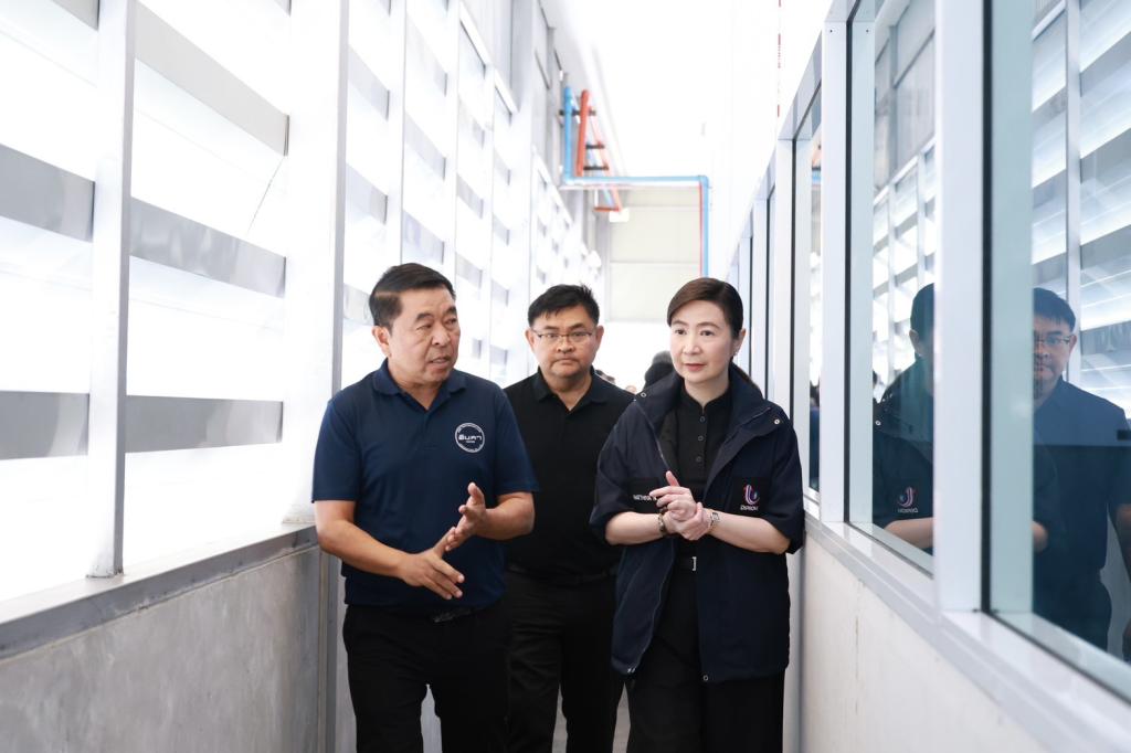 “อธิบดีณัฏฐิญา” นำทีม อก. ล่องเมืองไชยา ส่งเสริมการใช้เทคโนโลยี ดิจิทัลมาประยุกต์ใช้ เพิ่มประสิทธิภาพ ยกระดับมาตรฐานในอุตสาหกรรรมน้ำดื่ม
