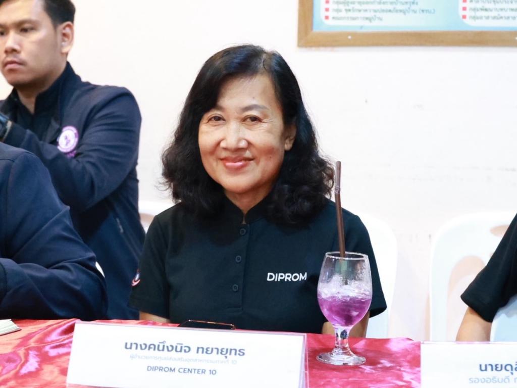 “อธิบดีณัฏฐิญา” นำทีม อก. ตะลุยชุมชนแปรรูปไม้ผลต้นน้ำตาปี ชื่นชมการเพิ่มมูลค่า สร้างรายได้ ให้เศรษฐกิจฐานรากเข้มแข็ง