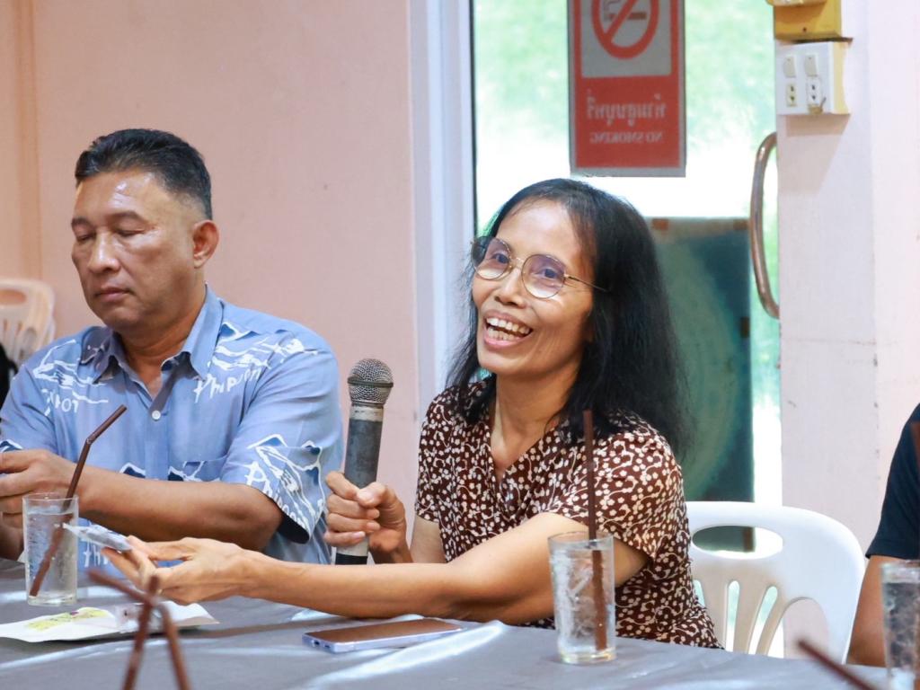 “อธิบดีณัฏฐิญา” นำทีม อก. ตะลุยชุมชนแปรรูปไม้ผลต้นน้ำตาปี ชื่นชมการเพิ่มมูลค่า สร้างรายได้ ให้เศรษฐกิจฐานรากเข้มแข็ง