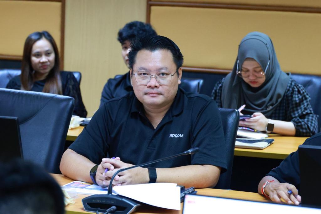 “รองอธิบดีพลาวุธ”  ประชุมคณะทำงานติดตามผลการขับเคลื่อนการประเมินคุณธรรมและความโปร่งใสในการดำเนินงานของหน่วยงานภาครัฐ (ITA) ประจำปี 69 พร้อมเร่งเดินหน้าขับเคลื่อนแผนปฏิบัติการด้านป้องกันและปราบปรามการทุจริตและประพฤติมิชอบอย่างเต็มรูปแบบ