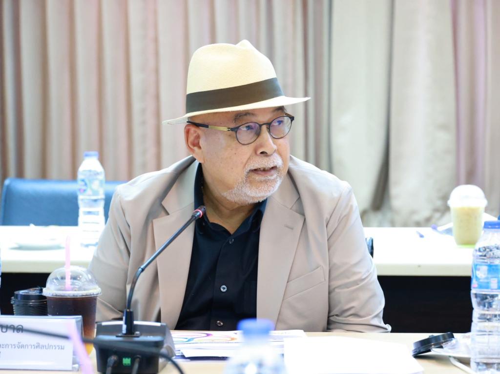 “รองอธิบดีพลาวุธ" นั่งหัวโต๊ะประชุมพิจารณาเกณฑ์คัดเลือก เตรียมแผนรับสมัคร SMEs ดีเด่น 2569 เฟ้นหาสุดยอด SMEs สายครีเอทีฟ สร้างสินค้าไทยที่แตกต่างอย่างมีคุณค่า