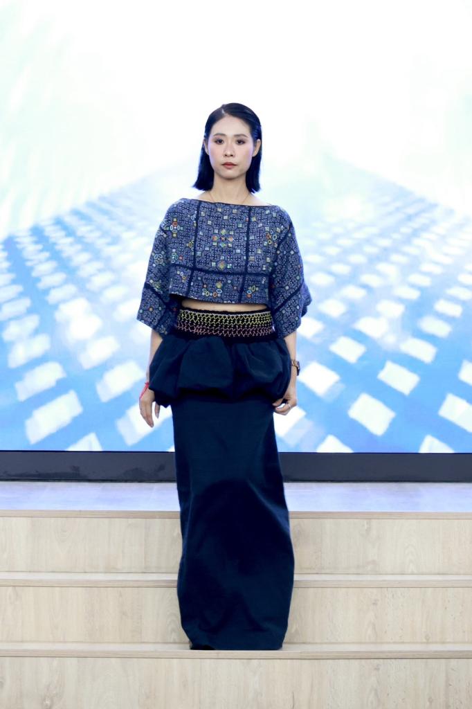 “วราวุธ” เดินเครื่อง ONE MIND สั่ง “ดีพร้อม” ปลุก SMEs–ชุมชนไทย สู่เศรษฐกิจมูลค่าสูง ชู 3 อุตสาหกรรมดาวรุ่ง “ผ้าไทย–เกษตรไบโอ–อาหารไทย” เชื่อมเทคโนโลยี ทุน และตลาด ยกระดับฐานรากเศรษฐกิจไทย
