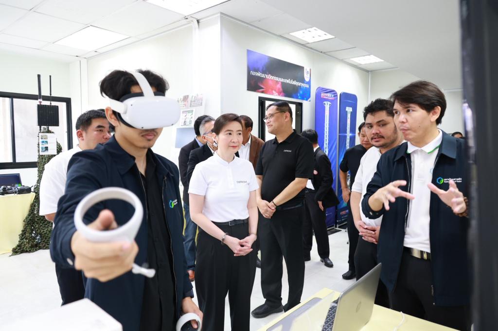 "อธิบดีณัฏฐิญา" นำทัพดีพร้อมร่วมงานครบรอบ 38 ปี กองพัฒนานวัตกรรมฯ พร้อมเดินหน้าหนุน ผปก. ด้วยเทคโนโลยีชั้นสูง
