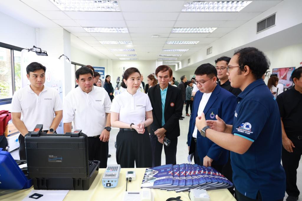 "อธิบดีณัฏฐิญา" นำทัพดีพร้อมร่วมงานครบรอบ 38 ปี กองพัฒนานวัตกรรมฯ พร้อมเดินหน้าหนุน ผปก. ด้วยเทคโนโลยีชั้นสูง