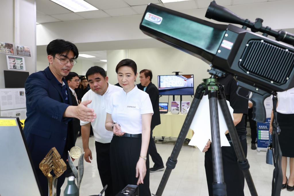 "อธิบดีณัฏฐิญา" นำทัพดีพร้อมร่วมงานครบรอบ 38 ปี กองพัฒนานวัตกรรมฯ พร้อมเดินหน้าหนุน ผปก. ด้วยเทคโนโลยีชั้นสูง