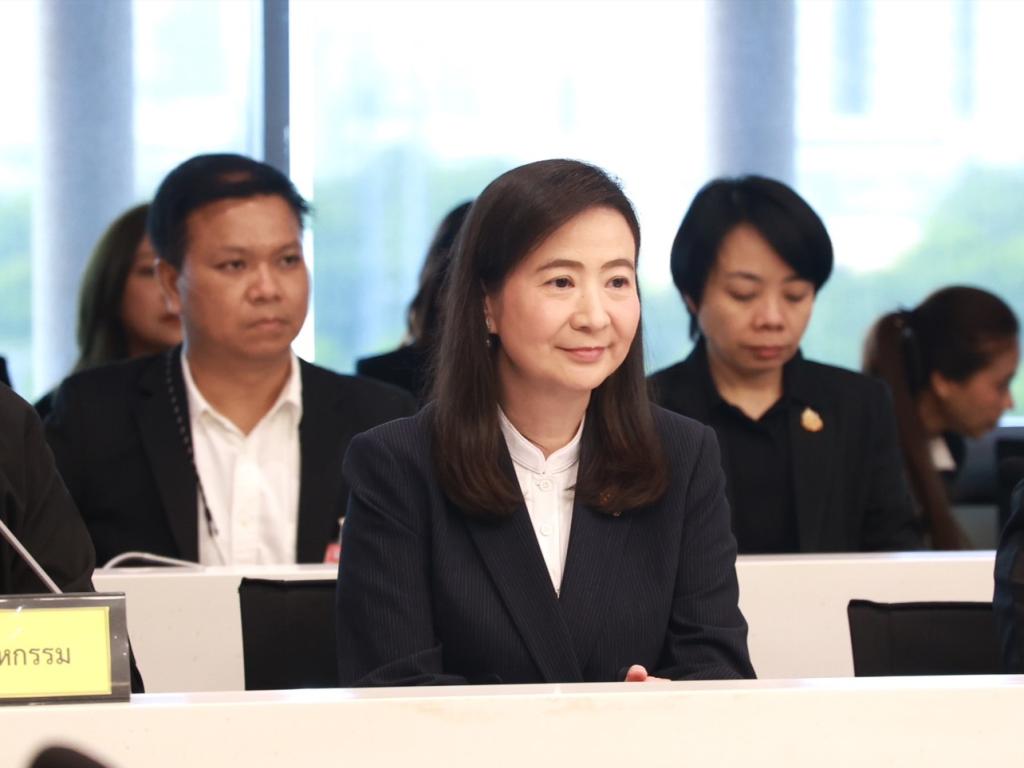 “ดีพร้อม” ร่วมหารือ "กมธ.อุตสาหกรรม" เดินหน้ายกระดับ SMEs ไทย ให้แข็งแรง พร้อมรับมือการเปลี่ยนแปลงและเศรษฐกิจโลกผันผวน