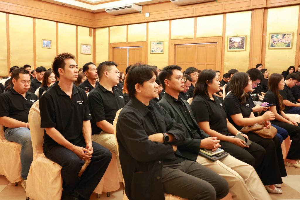 “อธิบดีณัฏฐิญา” โชว์ความสำเร็จ “ดีพร้อม คพอ.” ปั้น CEO มืออาชีพ เชื่อมโอกาสเศรษฐกิจภูมิภาคพร้อมชูผู้นำธุรกิจต้องปรับตัว รับมือโลกที่เปลี่ยนเร็ว
