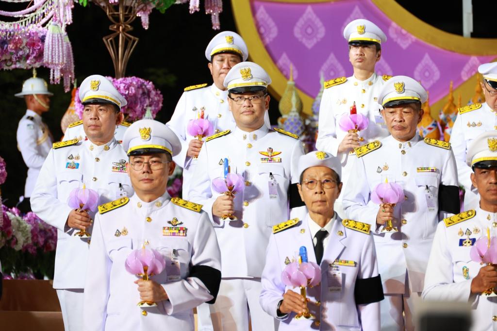 "รองอธิบดีพลาวุธ" เข้าร่วมพิธีจุดเทียนถวายพระพรชัยมงคล