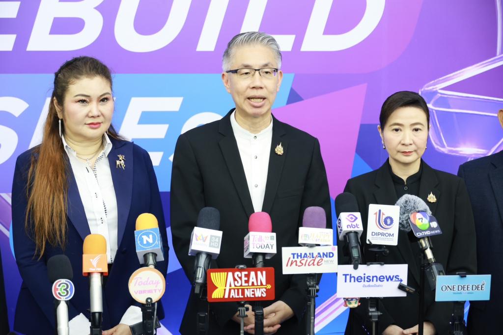 กระทรวงอุตฯ เดินเกมรุก “ONE MIND” สั่งการ “ดีพร้อม” ผนึก “สสว.” คิกออฟ ‘Rebuild SMEs’ เร่งฟื้นฟูและเสริมแกร่ง พร้อมยกระดับศักยภาพ SMEs ไทย กว่า 800 กิจการ สู่เศรษฐกิจยุคใหม่ คาดสร้างมูลค่าเศรษฐกิจกว่า 840 ล้านบาท