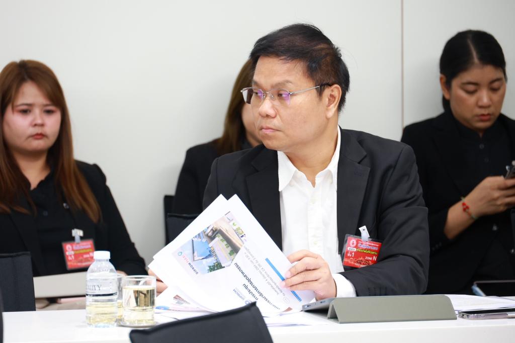 “ดีพร้อม” ร่วมหารือ "กมธ.อุตสาหกรรม" เดินหน้ายกระดับ SMEs ไทย ให้ FLEXi พร้อมรับมือการเปลี่ยนแปลงและเศรษฐกิจโลกผันผวน