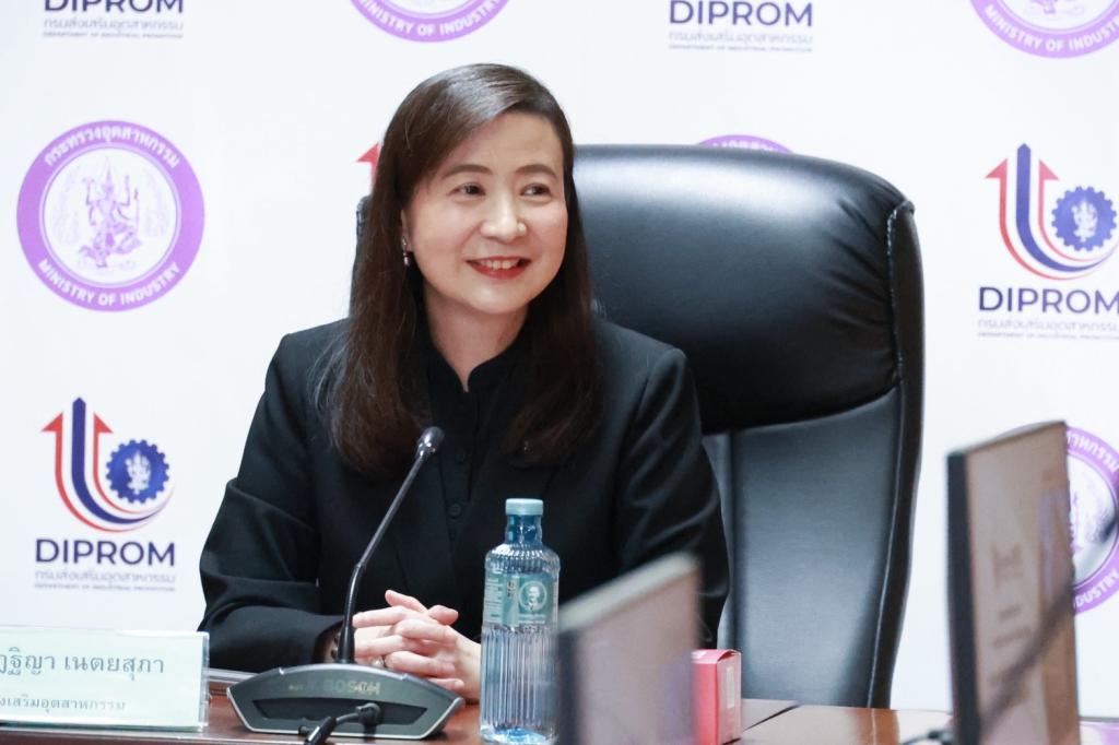 “อธิบดีณัฏฐิญา” นำทีมดีพร้อม หารือร่วม สมาพันธ์ SME ไทย ปั้นมาตรการหนุนรายย่อย เสริมความแข็งแกร่ง เตรียมความพร้อม จัดทำแผนเสนอ รมว.วราวุธ