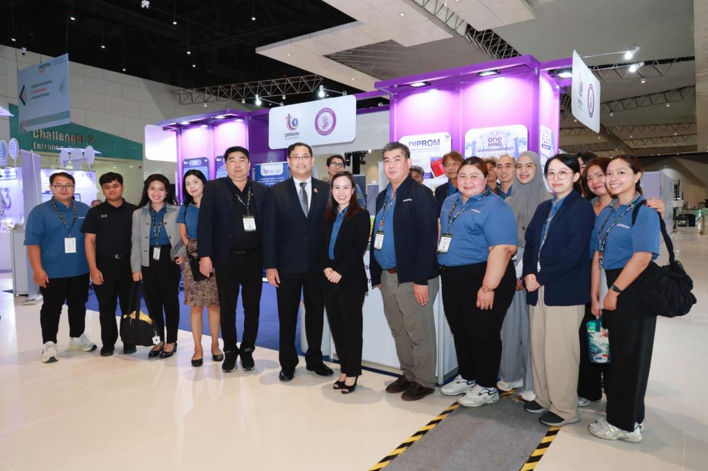 “ดีพร้อม” หนุน SMEs ไทย สร้างแต้มต่อใหม่ผ่านบรรจุภัณฑ์รักษ์โลก รับเทรนด์เศรษฐกิจ BCG พร้อมเฟ้นหานักออกแบบรุ่นใหม่ “Green Pack Challenge 2026” “ปลุก” แพคเกจจิ้งดีไซน์ล้ำ “ปรับ” สินค้าไทยใช้วัสดุรักษ์โลก