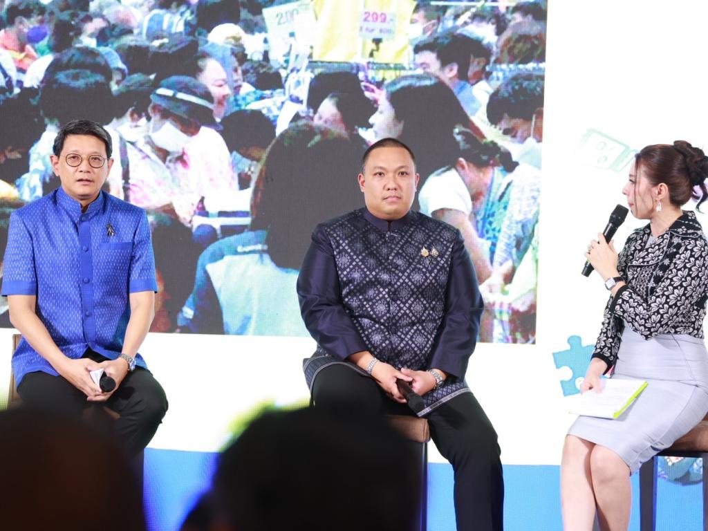 “ดีพร้อม” ผนึกภาคีเครือข่าย ขับเคลื่อน OTOP Midyear 2026 ยกระดับผลิตภัณฑ์ไทยสู่เศรษฐกิจสร้างสรรค์ กระตุ้นเศรษฐกิจฐานราก สร้างรายได้สู่ชุมชน
