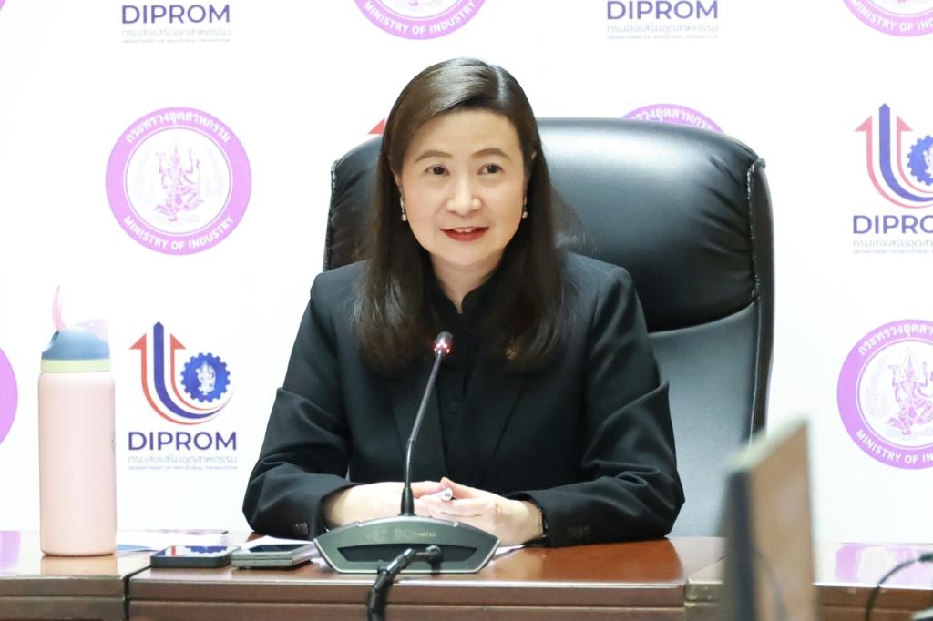 “อธิบดีณัฏฐิญา” กำชับทีม “ดีพร้อม” เร่งเครื่องเดินหน้าการทำงาน พร้อมเบิกจ่ายให้เป็นไปตามแผน ภายใต้แนวทาง ONE MIND เชื่อมโยงบูรณาการทุกหน่วยงาน สร้างเครือข่าย SMEs ให้เติบโตอย่างเข้มแข็ง