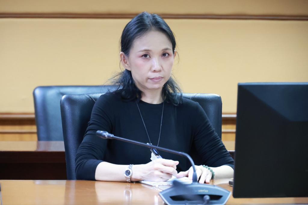 “อธิบดีณัฏฐิญา” กำชับทีม “ดีพร้อม” เร่งเครื่องเดินหน้าการทำงาน พร้อมเบิกจ่ายให้เป็นไปตามแผน ภายใต้แนวทาง ONE MIND เชื่อมโยงบูรณาการทุกหน่วยงาน สร้างเครือข่าย SMEs ให้เติบโตอย่างเข้มแข็ง