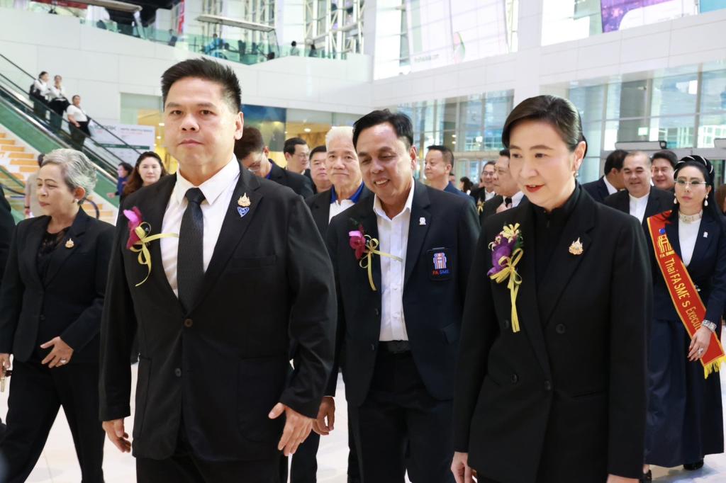 “วราวุธ” ปลุกพลัง SME ไทย งาน 45 ปี ดีพร้อม คพอ. ชู 3 นโยบายหลัก “เพิ่มความรู้-สร้างมาตรฐาน-เปิดทางสู่แหล่งทุน” สู้กติกาโลกใหม่