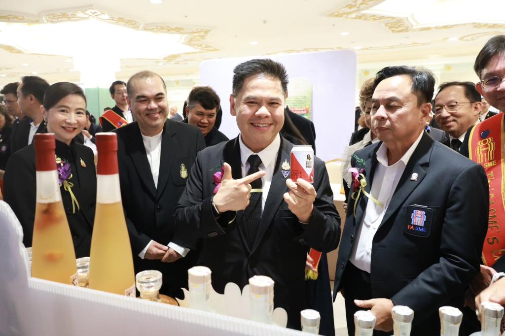 “วราวุธ” ปลุกพลัง SME ไทย งาน 45 ปี ดีพร้อม คพอ. ชู 3 นโยบายหลัก “เพิ่มความรู้-สร้างมาตรฐาน-เปิดทางสู่แหล่งทุน” สู้กติกาโลกใหม่