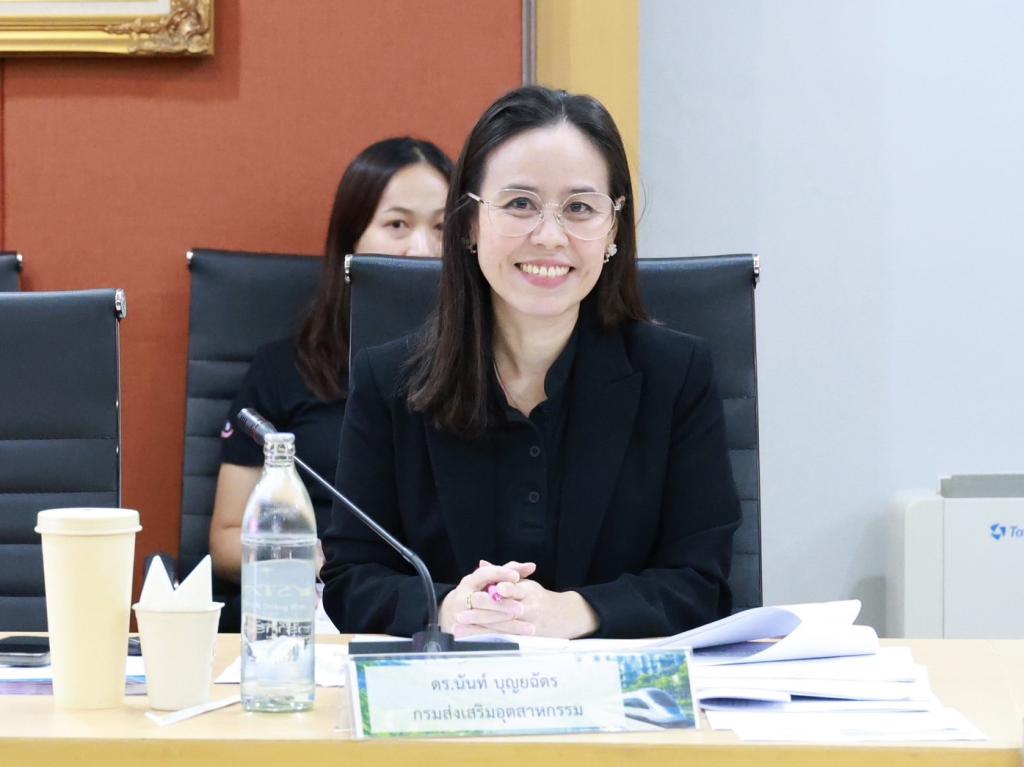 “ปลัดณัฐพล” นำทีมพร้อมด้วย "อธิบดีณัฏฐิญา" ถกเกณฑ์คัดเลือก “อุตสาหกรรมยอดเยี่ยม 2569 เตรียมแผนดำเนินงาน เฟ้นหาสุดยอดสถานประกอบการต้นแบบที่พร้อมปรับตัวและเติบโตอย่างยั่งยืน