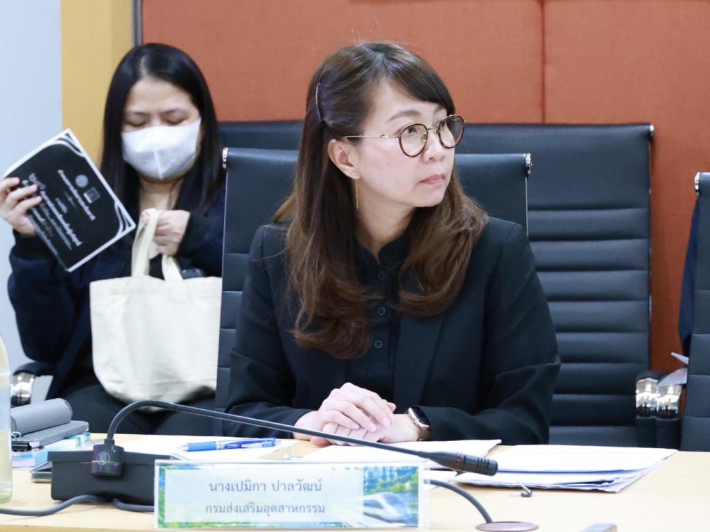 “ปลัดณัฐพล” นำทีมพร้อมด้วย "อธิบดีณัฏฐิญา" ถกเกณฑ์คัดเลือก “อุตสาหกรรมยอดเยี่ยม 2569 เตรียมแผนดำเนินงาน เฟ้นหาสุดยอดสถานประกอบการต้นแบบที่พร้อมปรับตัวและเติบโตอย่างยั่งยืน