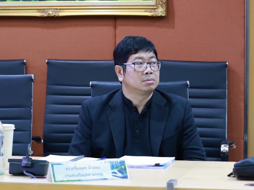 “ปลัดณัฐพล” นำทีมพร้อมด้วย "อธิบดีณัฏฐิญา" ถกเกณฑ์คัดเลือก “อุตสาหกรรมยอดเยี่ยม 2569 เตรียมแผนดำเนินงาน เฟ้นหาสุดยอดสถานประกอบการต้นแบบที่พร้อมปรับตัวและเติบโตอย่างยั่งยืน