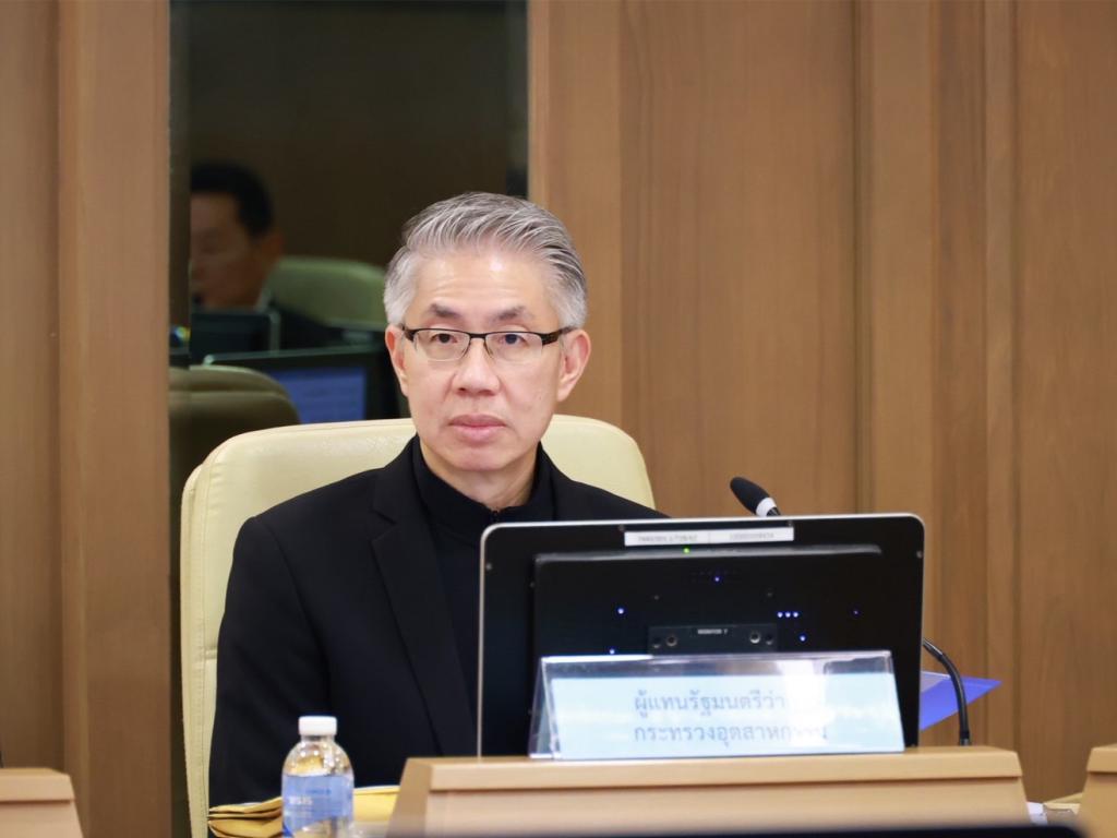 “ปลัดณัฐพล” นำทีมดีพร้อม โดย “อธิบดีณัฏฐิญา” ร่วมประชุมบอร์ดส่งเสริม SME หาทางออกผลกระทบวิกฤตตะวันออกกลาง เร่งขับเคลื่อนมาตรการหนุนผู้ประกอบการไทยเตรียมรับมือเศรษฐกิจโลก