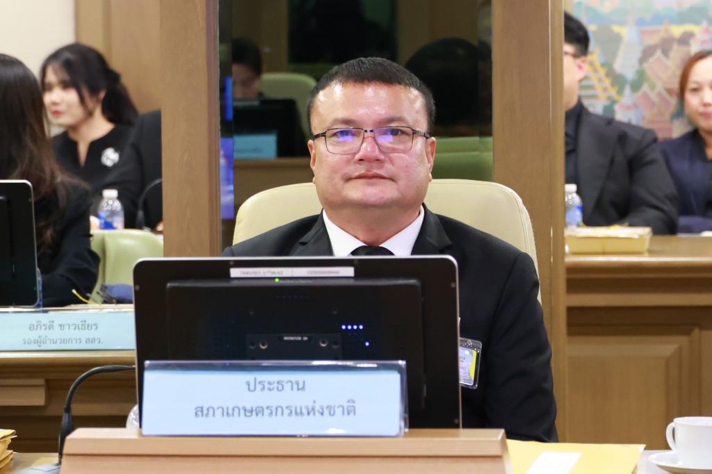 “ปลัดณัฐพล” นำทีมดีพร้อม โดย “อธิบดีณัฏฐิญา” ร่วมประชุมบอร์ดส่งเสริม SME หาทางออกผลกระทบวิกฤตตะวันออกกลาง เร่งขับเคลื่อนมาตรการหนุนผู้ประกอบการไทยเตรียมรับมือเศรษฐกิจโลก