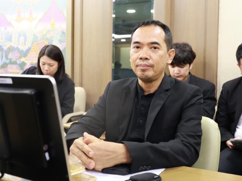 “ปลัดณัฐพล” นำทีมดีพร้อม โดย “อธิบดีณัฏฐิญา” ร่วมประชุมบอร์ดส่งเสริม SME หาทางออกผลกระทบวิกฤตตะวันออกกลาง เร่งขับเคลื่อนมาตรการหนุนผู้ประกอบการไทยเตรียมรับมือเศรษฐกิจโลก
