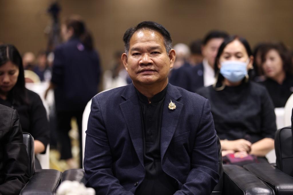 “รองอธิบดีสุรพล” ร่วมประชุมติวเข้มผู้เชี่ยวชาญ 5 ประเภทผลิตภัณฑ์ พช. เปิดเวทีชี้แจงคณะกรรมการคัดสรรสุดยอด OTOP (OPC) ระดับประเทศ ปี 2569 ค้นหาสุดยอดผลิตภัณฑ์ไทย