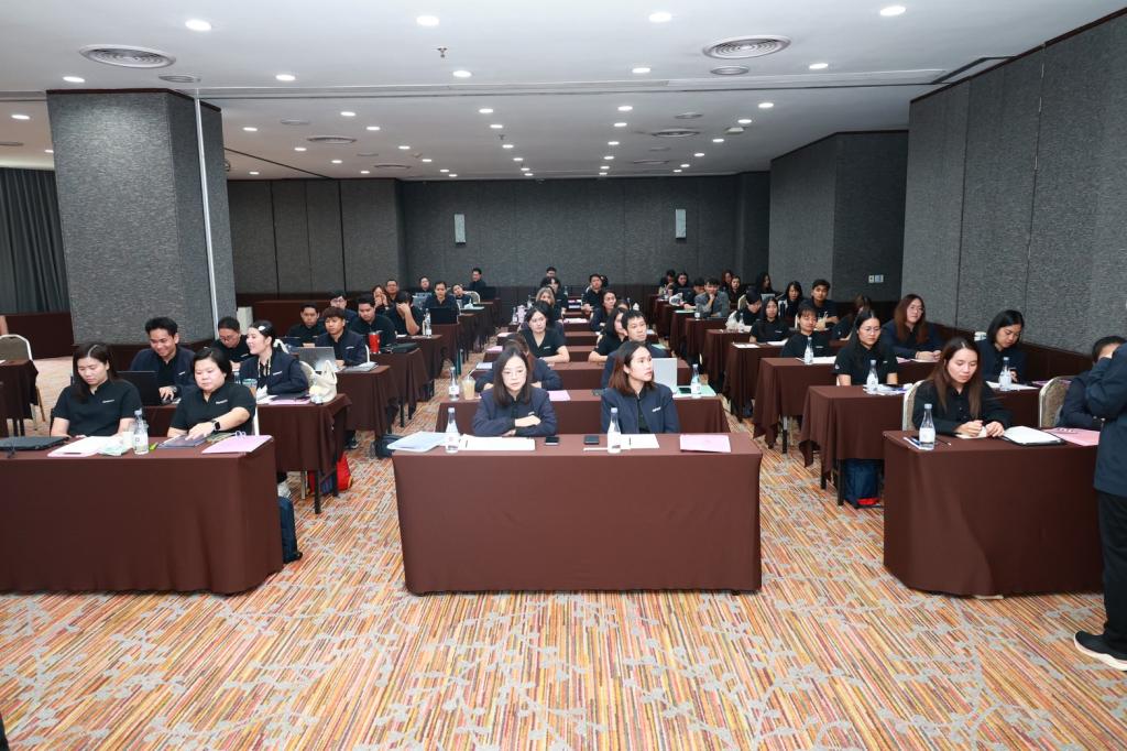 “ดีพร้อม“ เร่งติดอาวุธ ”นักวินิจฉัยธุรกิจ“ สร้างกลไกเสริมแกร่ง SMEs ไทย พร้อมยกระดับศักยภาพการแข่งขันสู่ความยั่งยืน