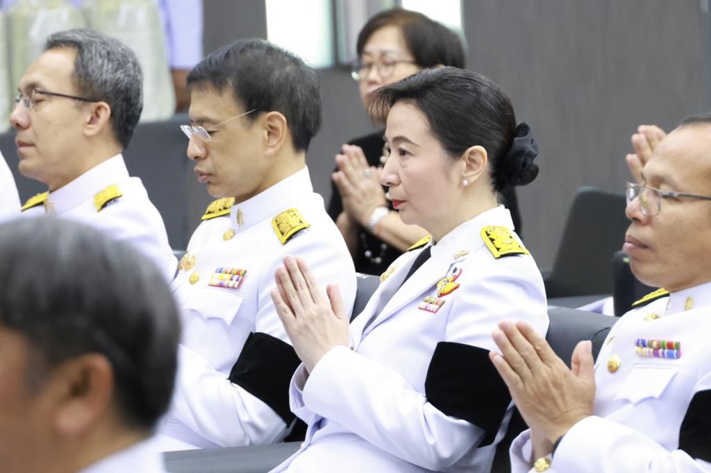 ”อธิบดีณัฏฐิญา“ นำทีมผู้บริหารดีพร้อม ร่วมพิธีบำเพ็ญกุศลปัณรสมวาร (15 วัน) เพื่ออุทิศถวายเป็นพระกุศลแด่ เจ้าฟ้าพัชรกิติยาภาฯ