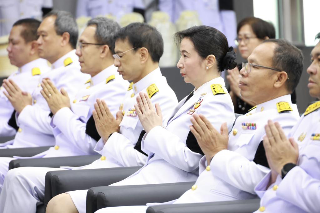 ”อธิบดีณัฏฐิญา“ นำทีมผู้บริหารดีพร้อม ร่วมพิธีบำเพ็ญกุศลปัณรสมวาร (15 วัน) เพื่ออุทิศถวายเป็นพระกุศลแด่ เจ้าฟ้าพัชรกิติยาภาฯ