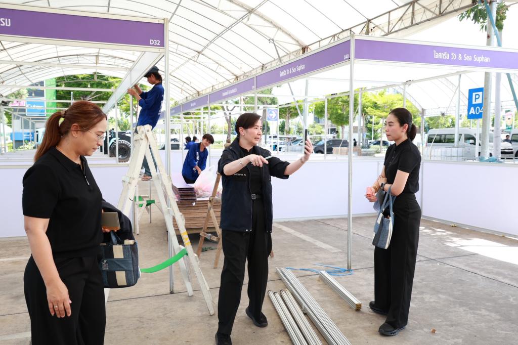 “อธิบดีณัฏฐิญา” ลุยเมืองอู่ทอง ตรวจความเรียบร้อย การเตรียมงานอุตสาหกรรมแฟร์ และกิจกรรมฝึกอาชีพ มุ่งเน้นเพิ่มศักยภาพ สร้างโอกาส สร้างรายได้ให้ชุมชน