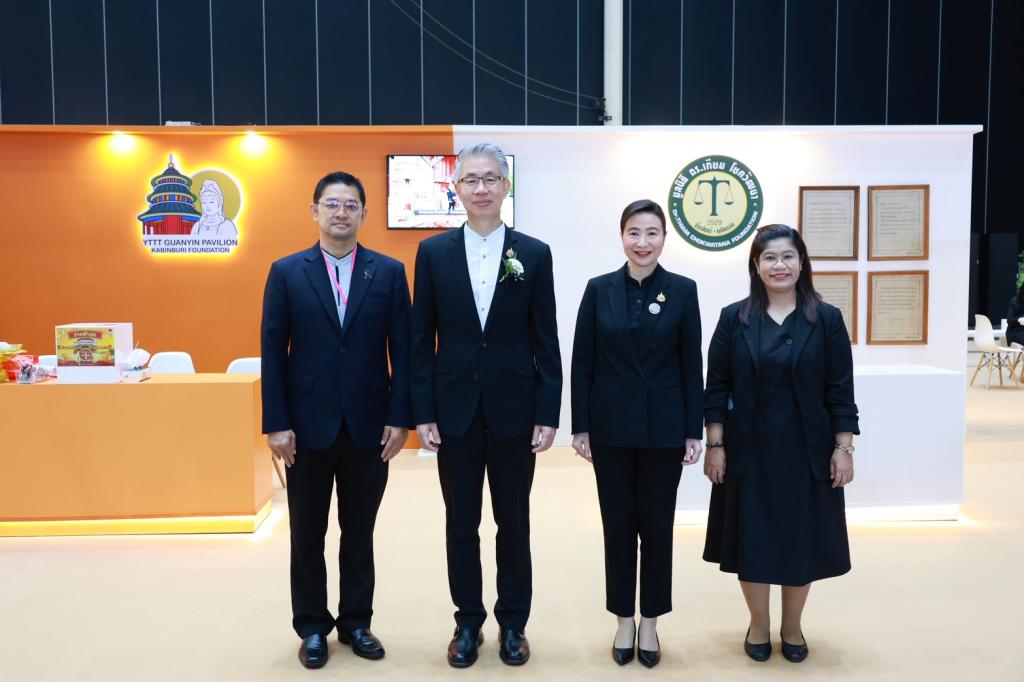 “ปลัดณัฐพล” ร่วมยินดีเครือสหพัฒน์ เปิดงาน “สหกรุ๊ปแฟร์ & เฟส ครั้งที่ 30” “อธิบดีณัฏฐิญา” เปิดเจรจาหาพันธมิตรร่วม ชวนสหพัฒน์ จัดมหกรรมสินค้า X อุตสาหกรรมแฟร์ ย้ำความร่วมมือภาครัฐ-เอกชน บูรณาการขับเคลื่อนเศรษฐกิจและหนุนผู้ประกอบการไทยอย่างต่อเนื่อง