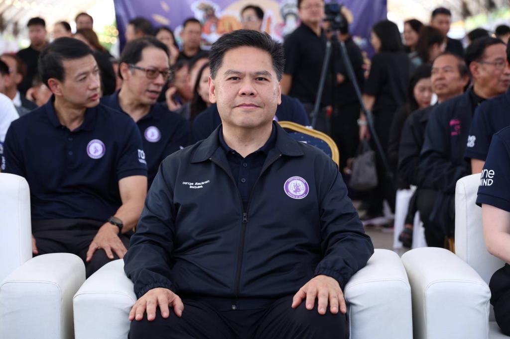 รมว.วราวุธ เปิด “อุตสาหกรรมแฟร์ @สุพรรณบุรี“ โชว์ศักยภาพการผลิต เพิ่มช่องทางตลาดเชิงรุก ทุบราคาโรงงาน บูรณาการผ่าน ONE MIND วางเป้าหมายกระจายรายได้ เชื่อมเศรษฐกิจท้องถิ่นไทยอย่างไร้รอยต่อ