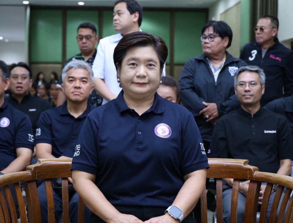 “วราวุธ” หนุน “DIPROM Community SkillUp” สร้างผู้ประกอบการรุ่นใหม่ ดันรายได้เพิ่ม เสริมความแข็งแกร่งให้เศรษฐกิจชุมชน ผ่านการต่อยอด เพิ่มมูลค่าวัตถุดิบในท้องถิ่น