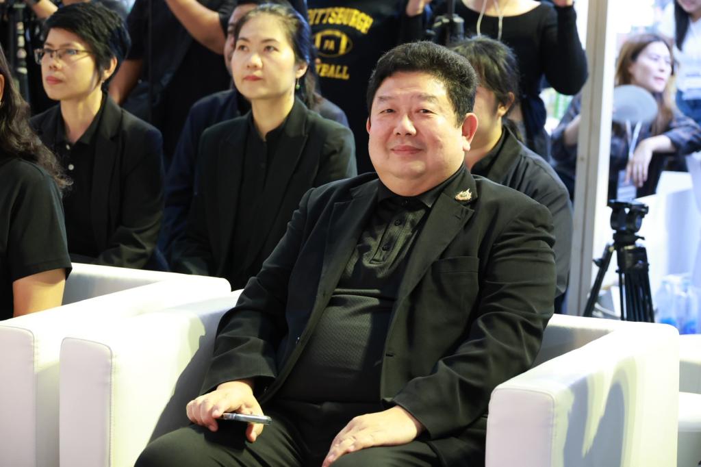 “อธิบดีณัฏฐิญา” ประกาศความสำเร็จ งาน "DIPROM Creative & Innovation 2026" ชูนวัตกรรม Generative AI ยกระดับ 50 ผลิตภัณฑ์ชุมชนสู่สากล คาดกระตุ้นมูลค่าเศรษฐกิจกว่า 30 ล้านบาท