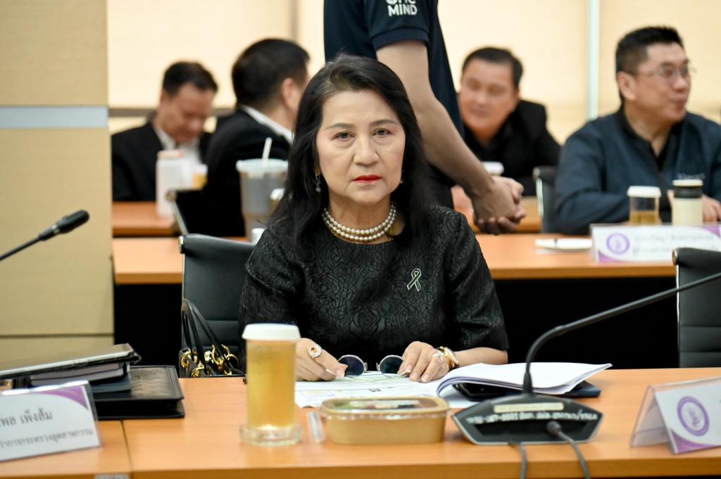 “อธิบดีณัฏฐิญา” ร่วมประชุมผู้บริหาร ก.อุตฯ เดินหน้า ONE MIND เร่งบูรณาการระบบร้องเรียน อก. ยกเครื่องสายด่วน 1564